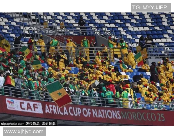 足球巨星赛场外狂热热舞引爆全场粉丝激情时刻